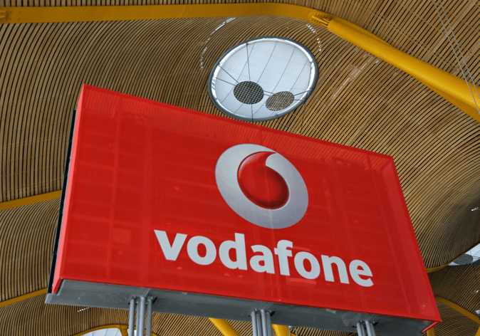 Deutsche Bank Awards 5-Year Contract to Vodafone