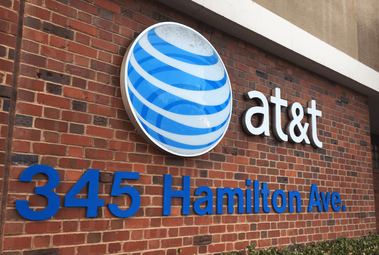 AT&T Foundry and Caltech plan Alliance for Quantum Technologies