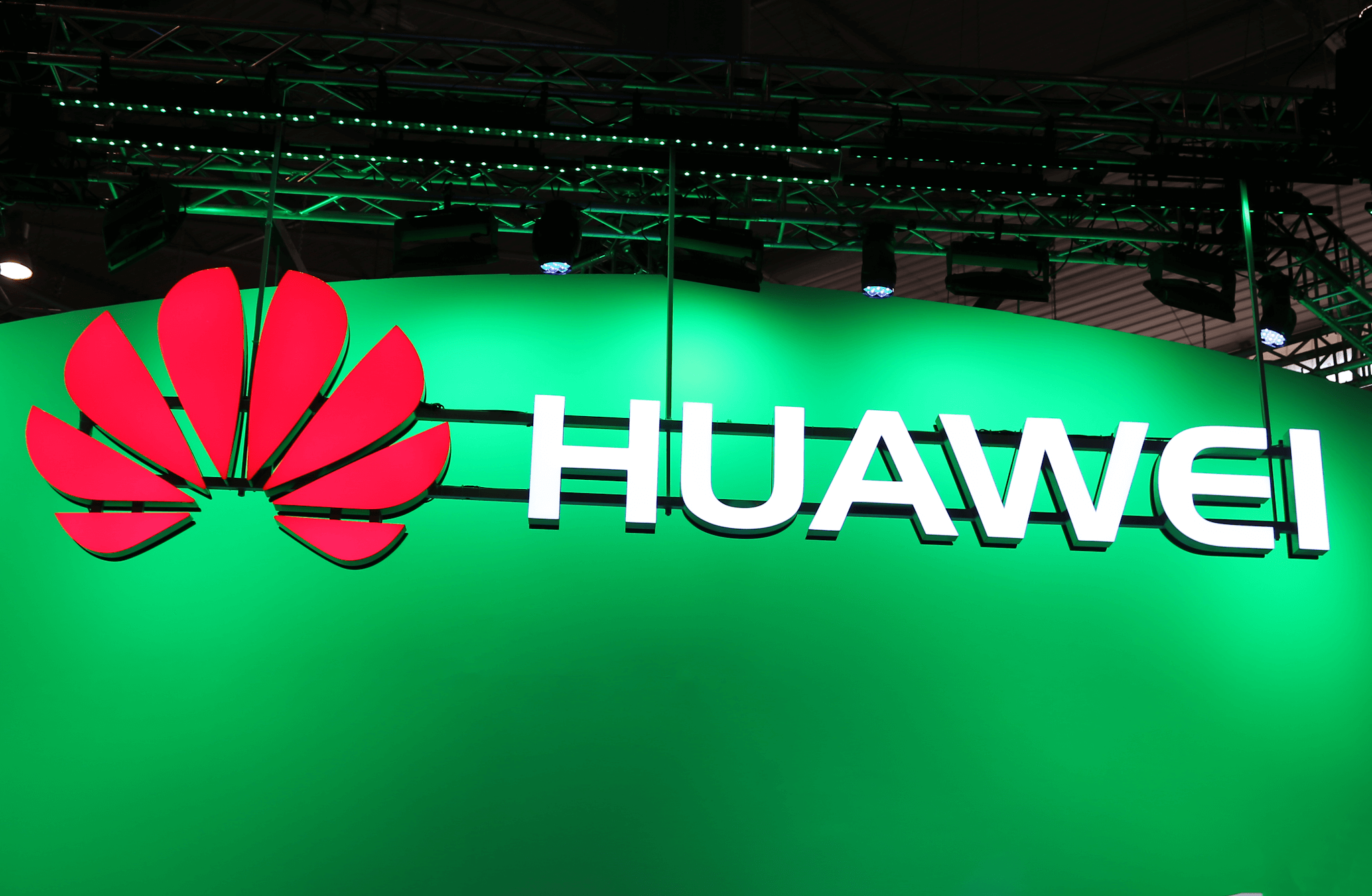 China Mobile Chooses Huawei’s CloudFabric