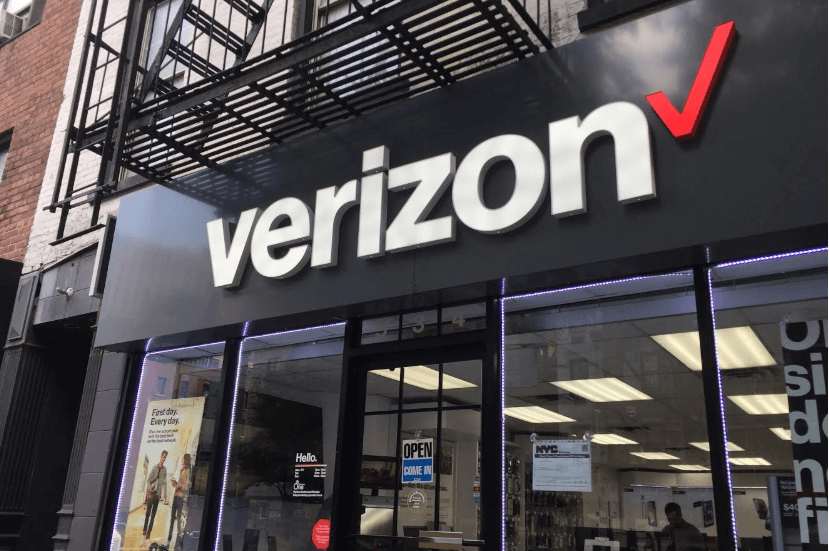 Verizon announces 10,400 employees accept its offer to leave