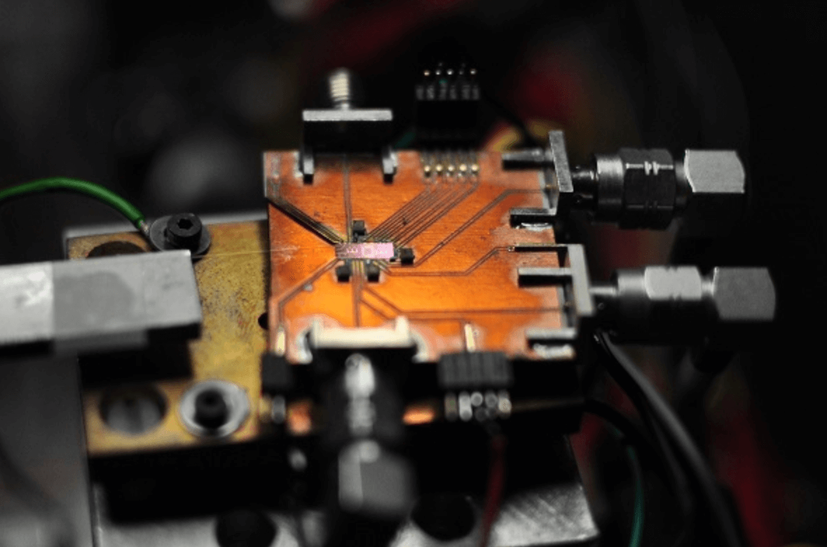 Researching chip-based devices for quantum-secured communication