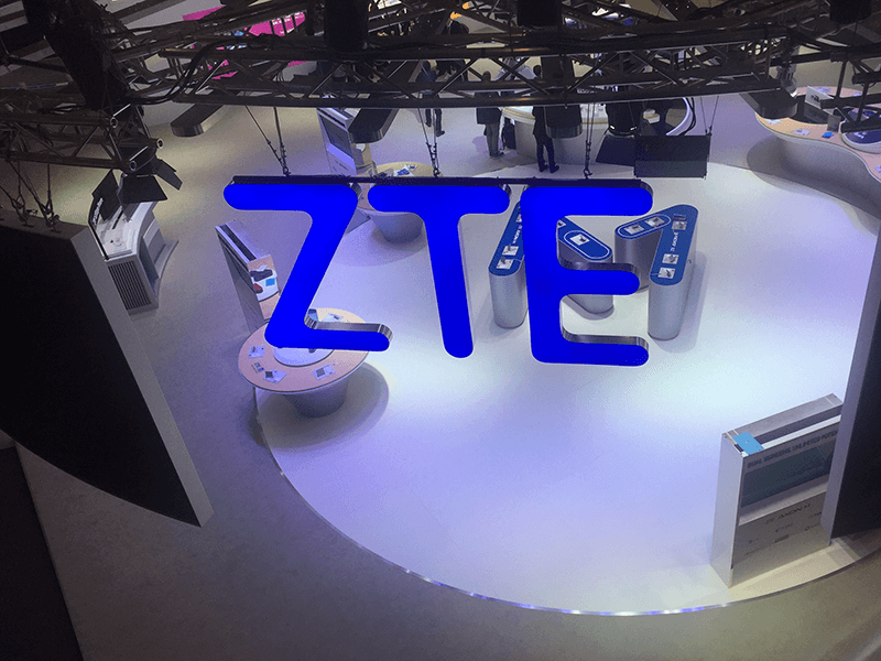 China Mobile awards largest contract to ZTE for high-end routers