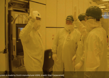 Intel marks first EUV light at Fab 34 in Ireland