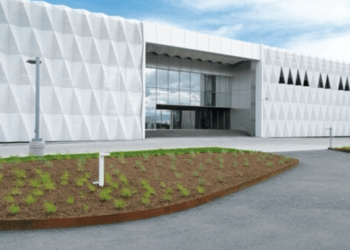 Equinix builds a 2nd data center in Montreal