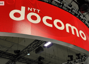 DOCOMO grants essential patent license to Samsung