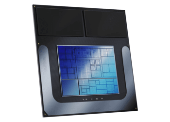 Intel debuts Lunar Lake with Foveros packaging