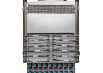 Cornelis Debuts CN5000 with Lossless Fabric and Adaptive Routing for AI