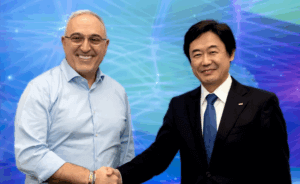 HPE and KDDI to Deploy Liquid-Cooled NVIDIA Blackwell AI Cluster
