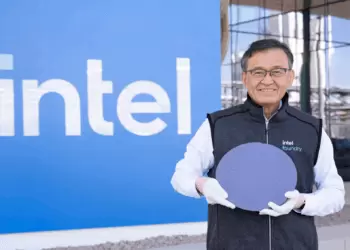 Intel Ramps 18A Production at Fab 52