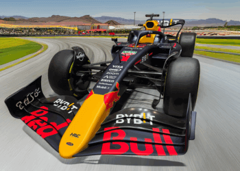 The 220 MPH Data Center: Networking, Cloud, and Silicon Power the F1 Grid