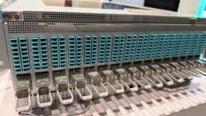 Micas Intro Three 102.4T Switches Based on Broadcom Tomahawk 6